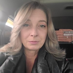 Meet your Posher, Shawna